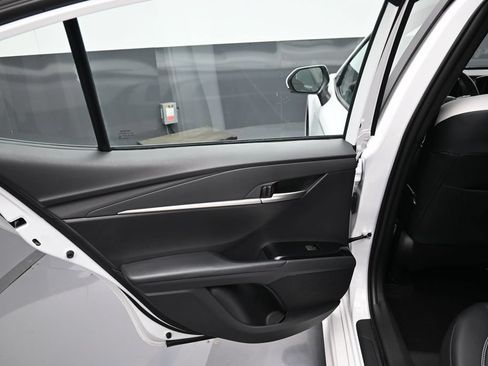 Used 2026 Toyota Camry SE FWD image 21