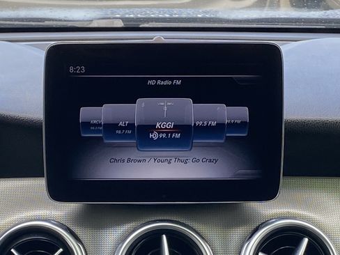Used 2019 Mercedes-Benz GLA 250 image 13