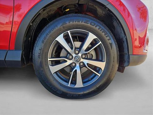 Used 2017 Toyota RAV4 XLE image 22