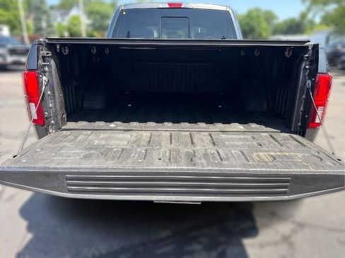 Used 2019 Ford F150 XLT w/ Equipment Group 302A Luxury AWD/4WD image 13