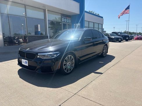 Used 2020 BMW M550i xDrive AWD/4WD image 1