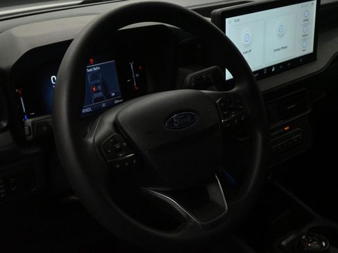Used 2025 Ford Maverick XL w/ Equipment Group 102A AWD/4WD image 16