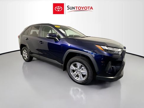 Used 2025 Toyota RAV4 XLE image 1