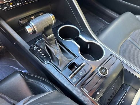 Used 2022 Kia K5 GT-Line image 36
