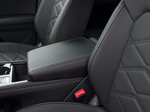 New 2026 Volkswagen Atlas SE image 24