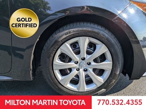 Certified 2024 Toyota Corolla LE FWD image 11
