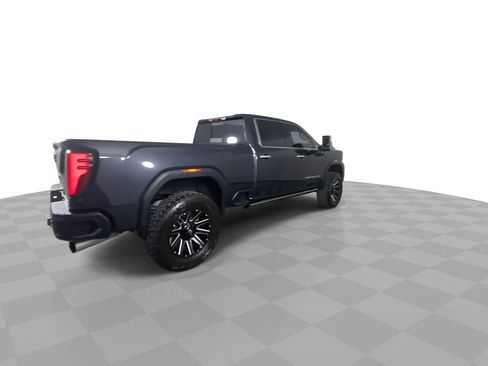 Used 2025 GMC Sierra 3500 Denali w/ Denali Reserve Package image 8