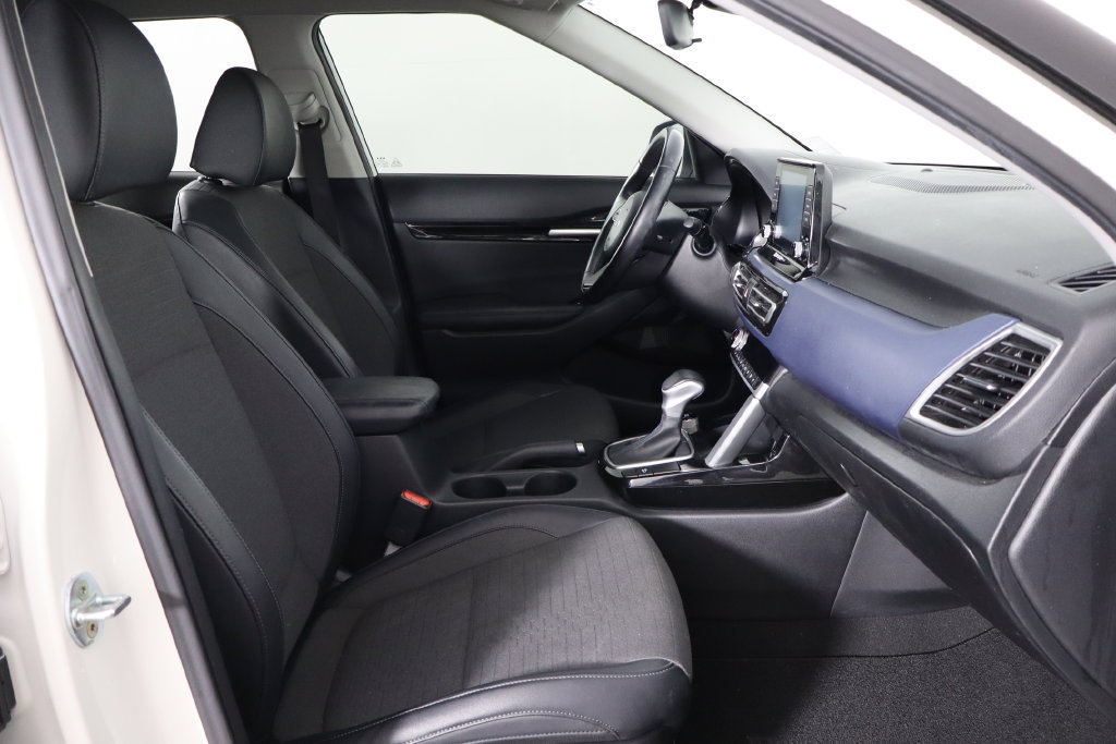 Used 2023 Kia Seltos S FWD image 18