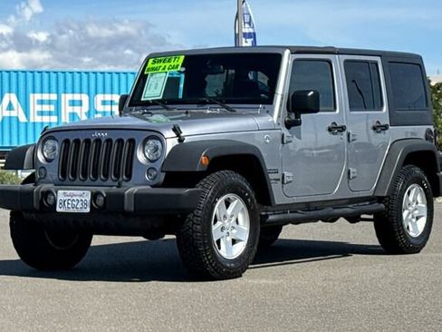 Used 2018 Jeep Wrangler Unlimited Sport S AWD/4WD image 8