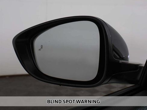 Used 2025 Honda Accord Sport image 5