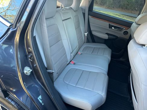 Used 2019 Honda CR-V Touring image 21