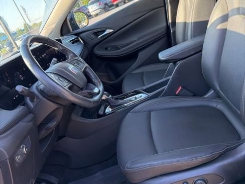 Used 2024 Buick Encore GX Sport Touring w/ Experience Buick Package image 12