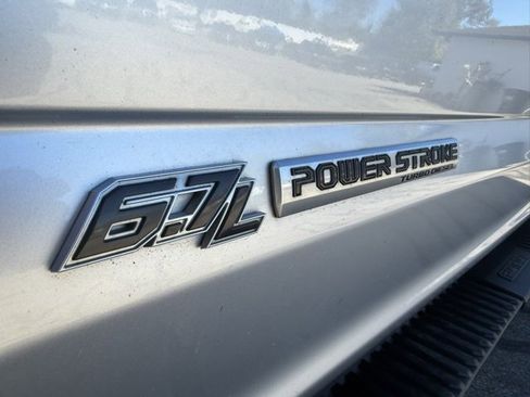 Used 2019 Ford F250 XLT image 9