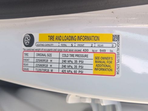 Certified 2023 GMC Terrain SLT AWD/4WD image 24