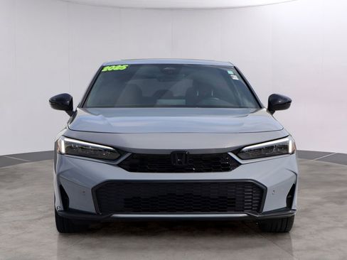 Used 2025 Honda Civic Sport Touring image 2