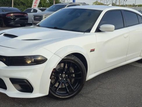 Used 2022 Dodge Charger Scat Pack image 6