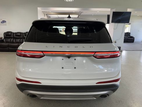 Used 2022 Lincoln Corsair AWD w/ Premium Package image 10