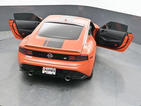 Used 2024 Nissan Z Performance w/ Heritage Edition RWD image 70