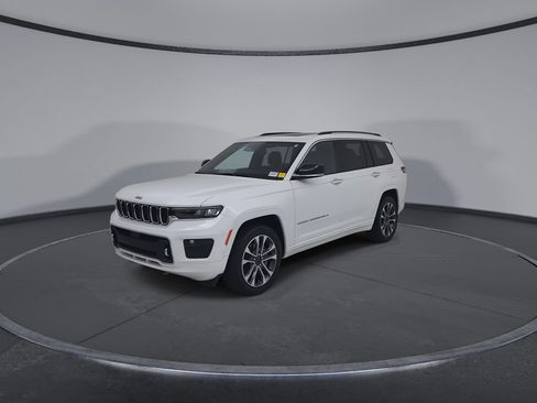 Used 2023 Jeep Grand Cherokee L Overland AWD/4WD image 8