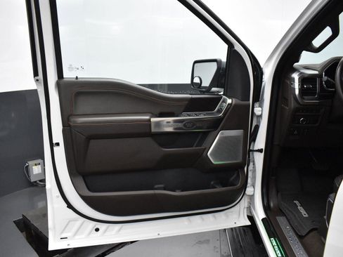 Used 2022 Ford F150 King Ranch w/ Equipment Group 601A High image 9