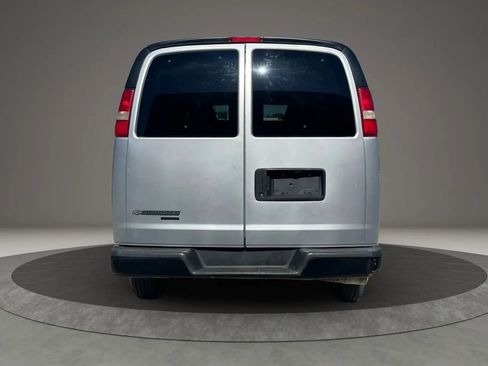 Used 2016 Chevrolet Express 2500 LS image 7