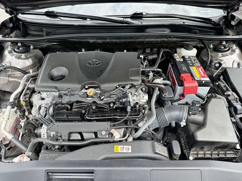 Used 2024 Toyota Camry SE FWD image 24