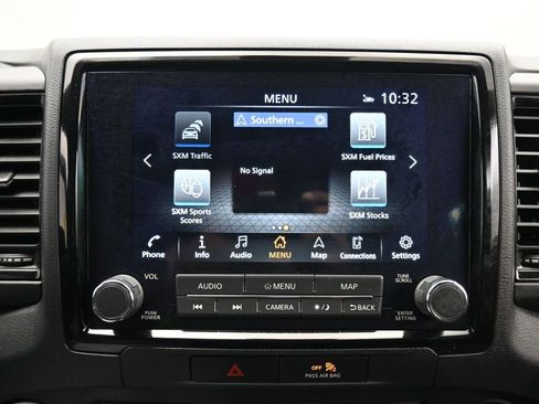 Used 2022 Nissan Frontier PRO-4X w/ Off-Road Protection Package image 17