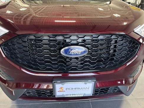 Used 2024 Ford Edge ST-Line w/ Class II Trailer Tow Package AWD/4WD image 32