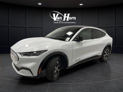 Used 2023 Ford Mustang Mach-E Premium AWD/4WD image 3