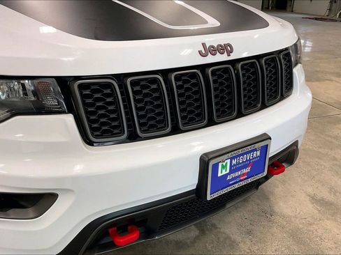 Used 2020 Jeep Grand Cherokee Trailhawk AWD/4WD image 33