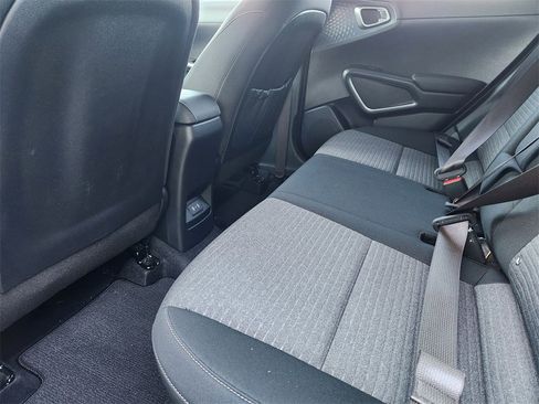 Used 2025 Kia Soul EX image 22