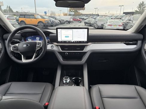 New 2026 Ford Explorer Active w/ Active Comfort Package image 26