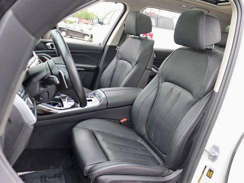 Used 2019 BMW X7 xDrive50i AWD/4WD image 32