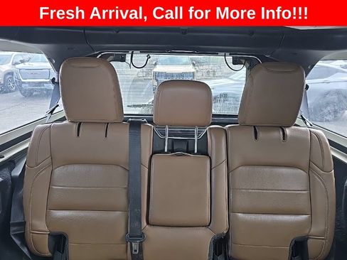 Used 2020 Jeep Wrangler Unlimited Sahara AWD/4WD image 13
