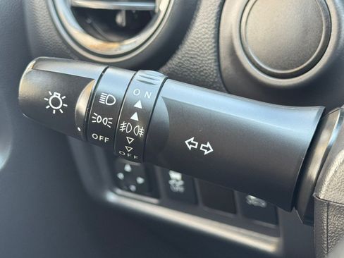 Used 2024 Mitsubishi Mirage ES FWD image 16