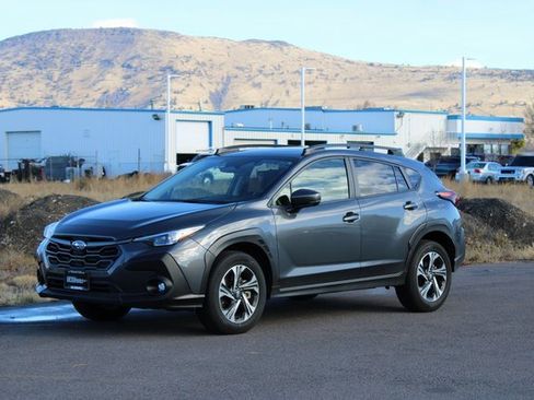 Certified 2025 Subaru Crosstrek 2.0i Premium image 8