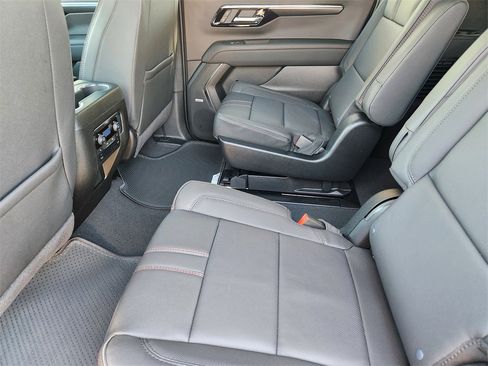 New 2026 Chevrolet Suburban RST w/ RST Capability Package image 20