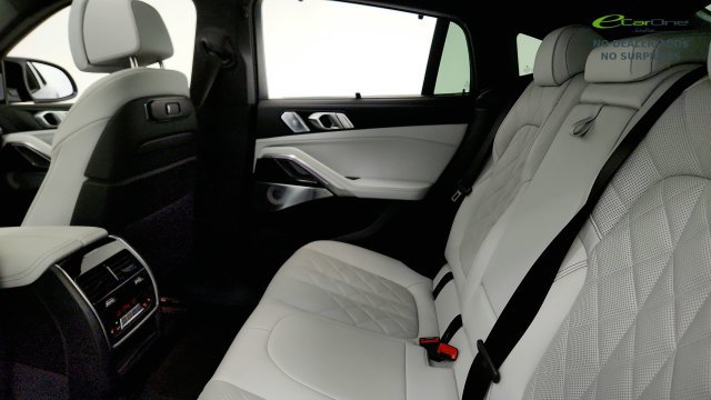 Used 2026 BMW X6 M60i AWD/4WD image 40