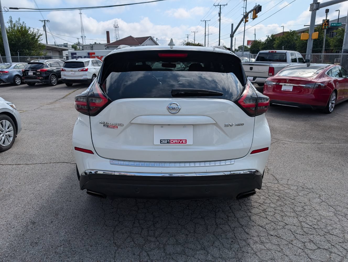 Used 2019 Nissan Murano SV w/ Premium Package AWD/4WD image 7