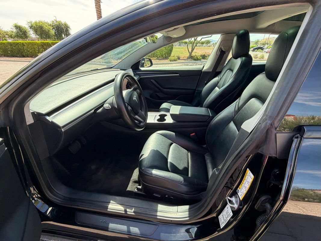 Used 2022 Tesla Model 3 RWD image 9