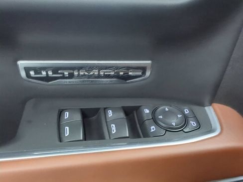 Used 2026 GMC Sierra 1500 Denali Ultimate AWD/4WD image 11