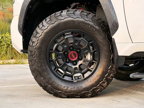 Used 2024 Toyota Tundra TRD Pro image 9