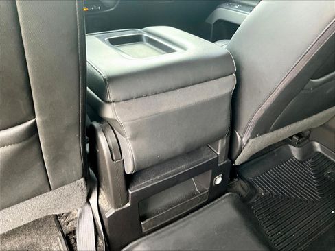 Used 2018 Chevrolet Silverado 1500 LT w/ All Star Edition AWD/4WD image 11