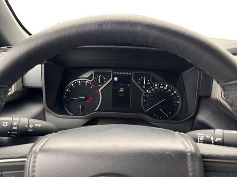 Used 2025 Toyota Tundra SR5 AWD/4WD image 14