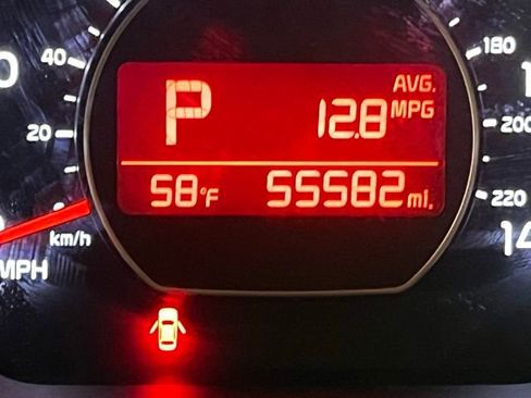Used 2017 Kia Soul + FWD image 28