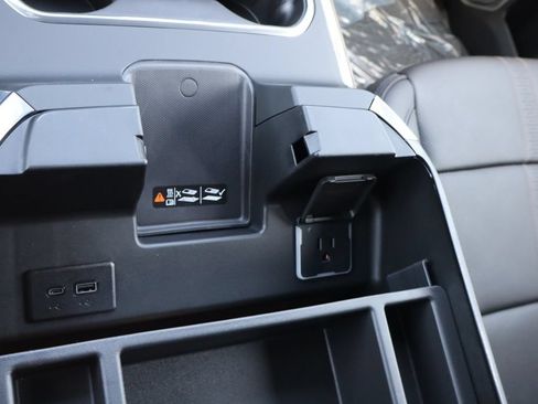 New 2026 Chevrolet Silverado 3500 High Country w/ Technology Package AWD/4WD image 15