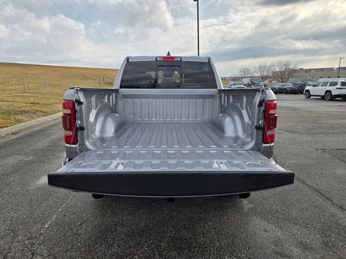 Used 2022 RAM 1500 Laramie AWD/4WD image 29