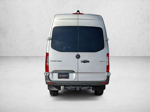 New 2024 Mercedes-Benz Sprinter 3500 image 8