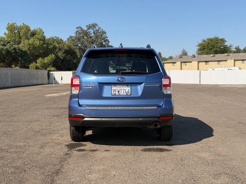 Used 2018 Subaru Forester 2.5i Limited AWD/4WD image 4