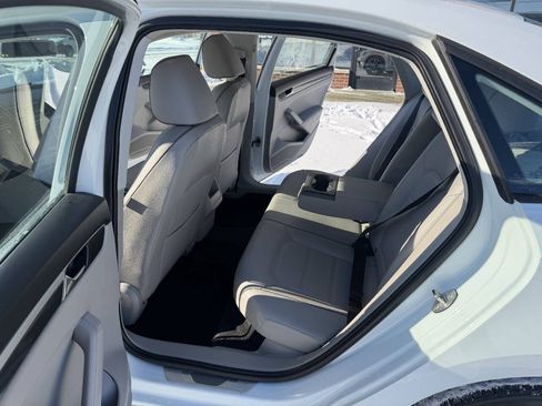 Used 2018 Volkswagen Passat 2.0T S image 25